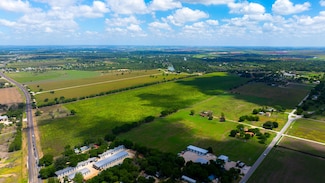 7201 Farm To Market Road 725, McQueeney, TX 78123