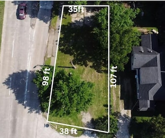 5342 Petty St, Houston, TX 77007
