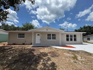 12801 College Hill Dr, Hudson, FL 34667