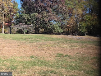 1094 Mitch Rd, Pottstown, PA 19464