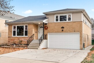 5315 N Oleander Pkwy, Chicago, IL 60656