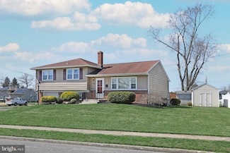 74 Clement Dr, Somerdale, NJ 08083
