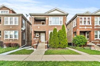 1639 S 58th Ct, Cicero, IL 60804