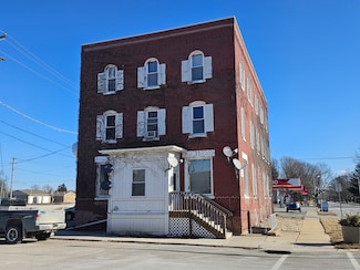 105 N Depot St, Somonauk, IL 60552