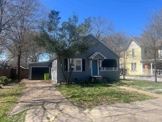 1206 S Grand Ave, Stuttgart, AR 72160