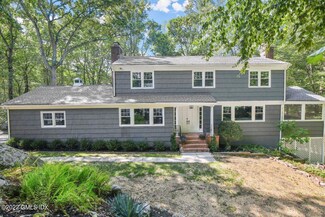 135 Dundee Rd, Stamford, CT 06903