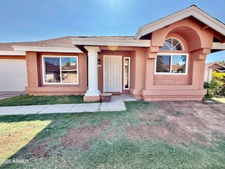 915 E Annette Dr, Phoenix, AZ 85022