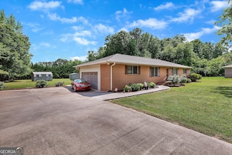 3040 Sunset Forest Rd, Anderson, SC 29626