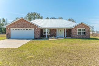 262 Adams Ranch Rd, Defuniak Springs, FL 32433