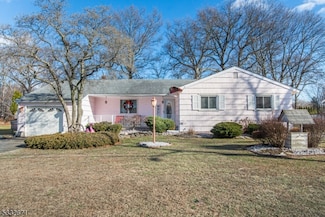 36 Glenroy Rd, Fairfield, NJ 07004