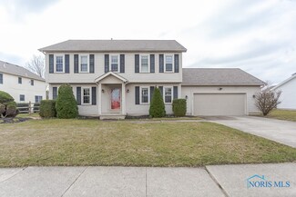 1443 Wren Rd, Bowling Green, OH 43402