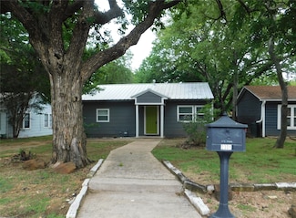 2301 Bolivar St, Denton, TX 76201