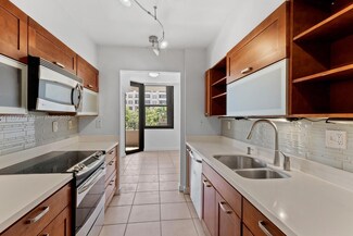 161 Crandon Blvd Unit 426, Key Biscayne, FL 33149