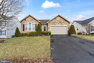 62 Kerrigan Ct, Martinsburg, WV 25405