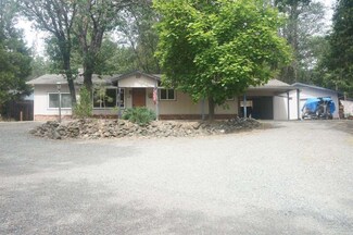 16 Placer St, Lewiston, CA 96052