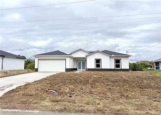 825 Porter St E, Lehigh Acres, FL 33974