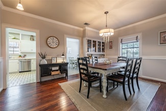 1704 Live Oak Ln, El Campo, TX 77437