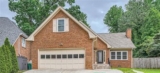 1523 Pangborn Station Dr, Decatur, GA 30033