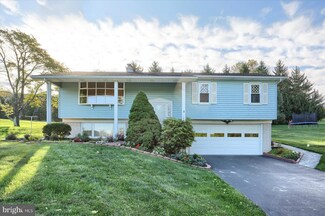 1080 Manor Rd, Windsor, PA 17366