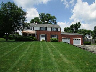 227 Lexington Dr, McKeesport, PA 15135