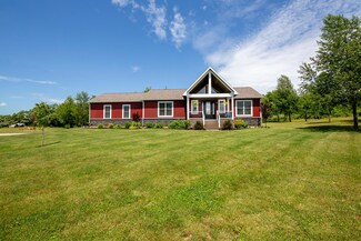 23994 Forest Shores Dr, Cassopolis, MI 49031