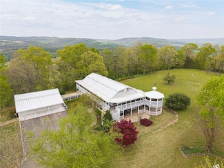 2428 Winn Mountain Loop, Mountainburg, AR 72946