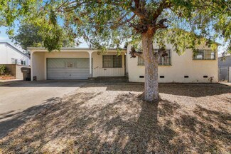 125 N U Ave, National City, CA 91950