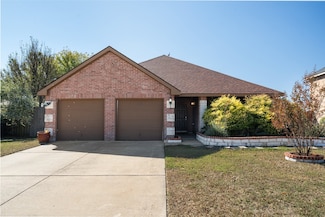 231 Saddlebrook Ln, Waxahachie, TX 75165