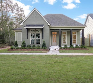 850 Cane Loop Aly, Covington, LA 70433