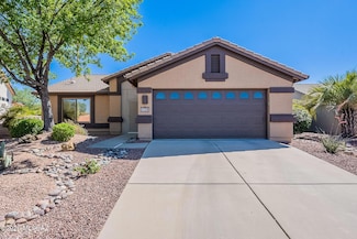 2136 E Desert Fox Dr, Green Valley, AZ 85614