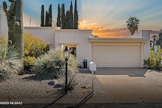 8000 N Casas Place Unit 30, Tucson, AZ 85742