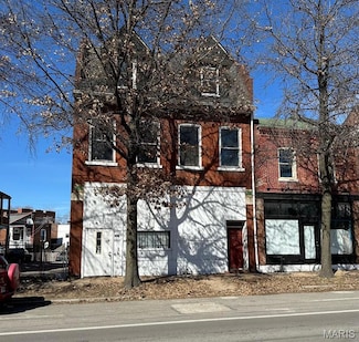 2643 Gravois Ave, Saint Louis, MO 63118