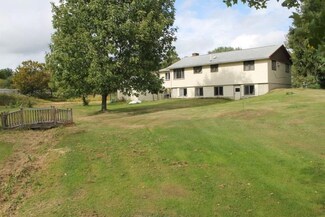 10 No Name Pond Rd, Sabattus, ME 04280