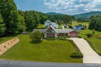 722 Windover Dr, Brevard, NC 28712