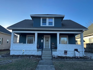 1121 S Main St, Clinton, IN 47842