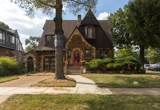 3600 Mccormick Ave, Brookfield, IL 60513