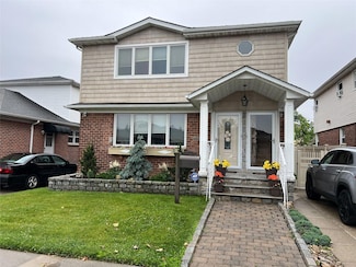 157-24 16th Ave, Flushing, NY 11357