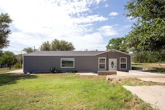 224 E Willow Creek Dr, Amarillo, TX 79108