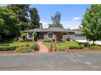 8795 SW Birchwood Rd, Portland, OR 97225