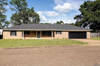 114 Sugar Creek Dr, Marshall, TX 75672