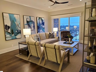 110 N Markley St Unit 304, Greenville, SC 29601