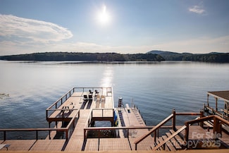 279 Lakewood Cir, Troy, NC 27371