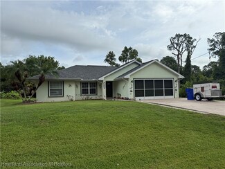 1502 Paper Birch St, Lake Placid, FL 33852