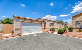 5270 Panguitch Dr, Las Vegas, NV 89122