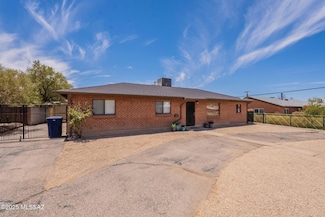 6726 E 12th St, Tucson, AZ 85710
