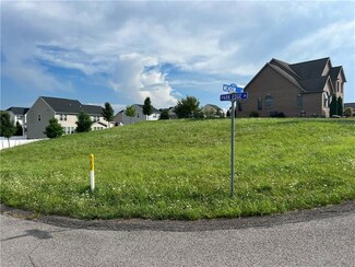 501 Meadow Ln, Clinton, PA 15026