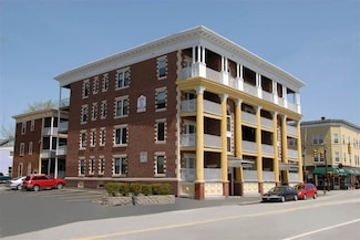 610 Union St Unit 101, Manchester, NH 03104
