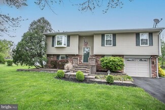 1403 Edgeview St, East Greenville, PA 18041