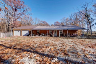 207 Royal Dr, Marshfield, MO 65706