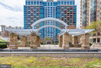 8220 Crestwood Heights Dr Unit 705, McLean, VA 22102